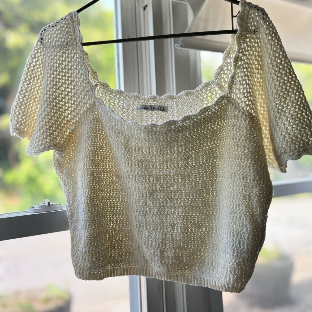 Abercrombie & Fitch crochet crop top